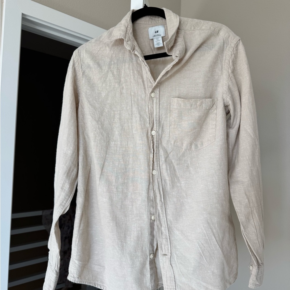 H&M Men's Cream Long Sleeve Button Up Shirt